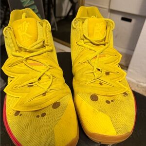 Kyrie Irving 5’s SpongeBob Edition